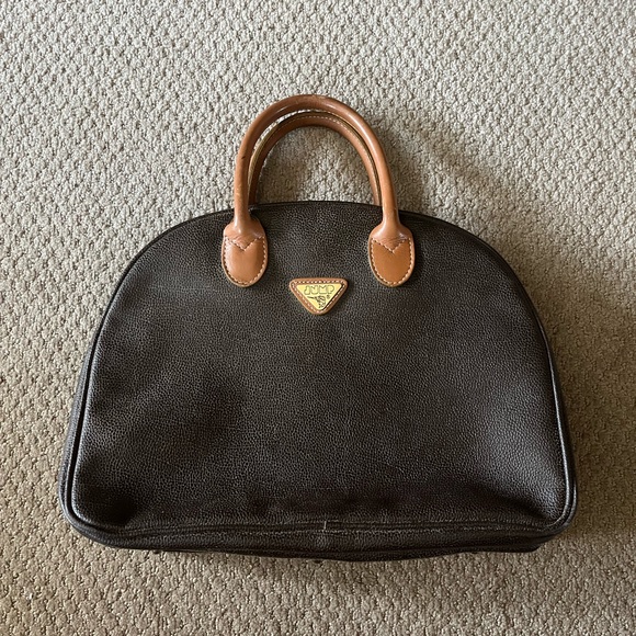 Jump Handbags - Vintage Jump Travel Bag